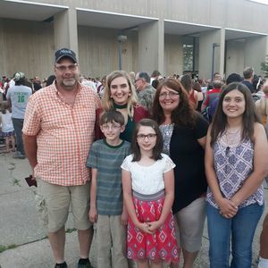 Meet your Posher, Kim cato